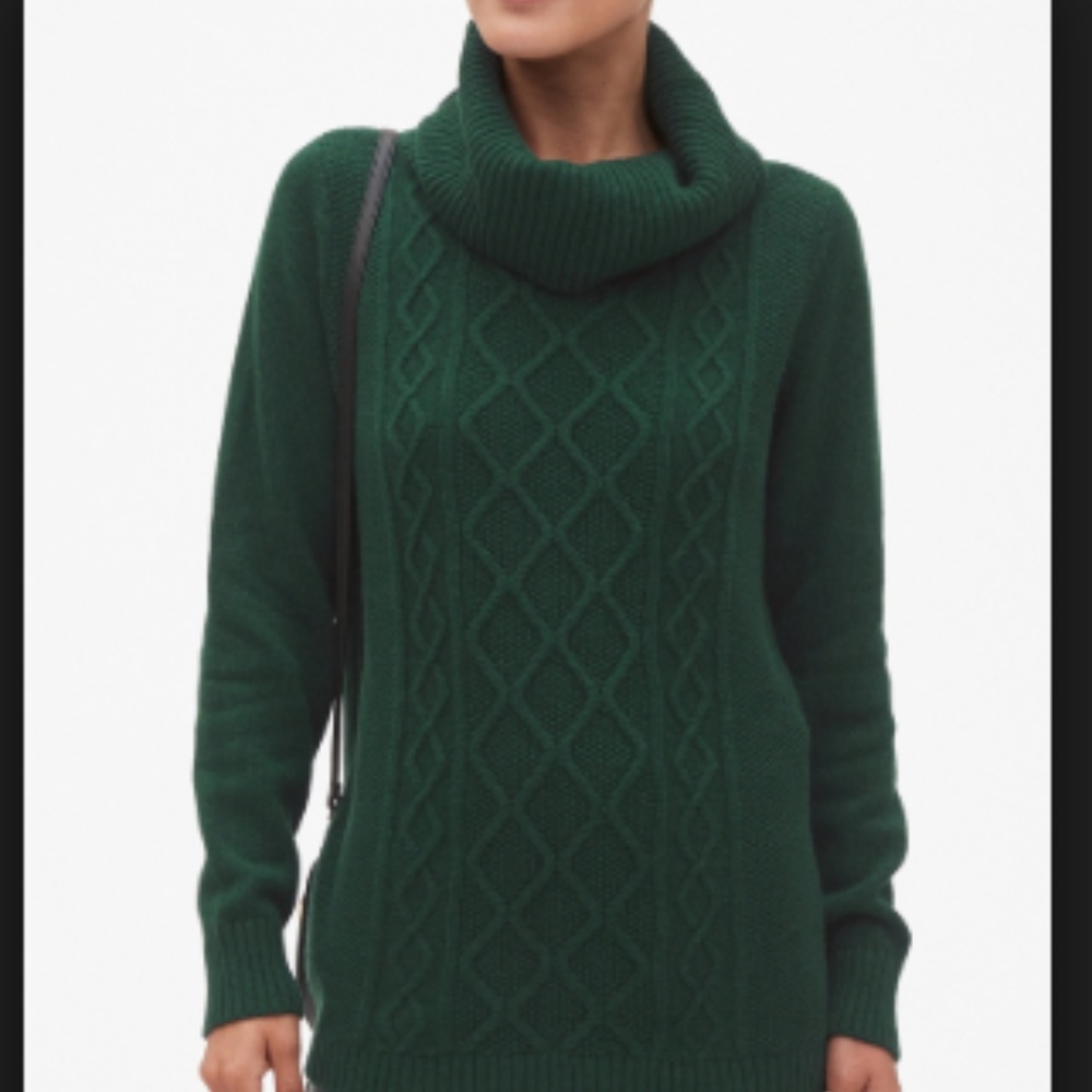 89th and Madison Dark Green Cowl Neck Sweater